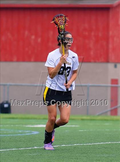 Thumbnail 2 in Lakeland-Panas vs. Farmingdale (NYSPHSAA Class A Final) photogallery.