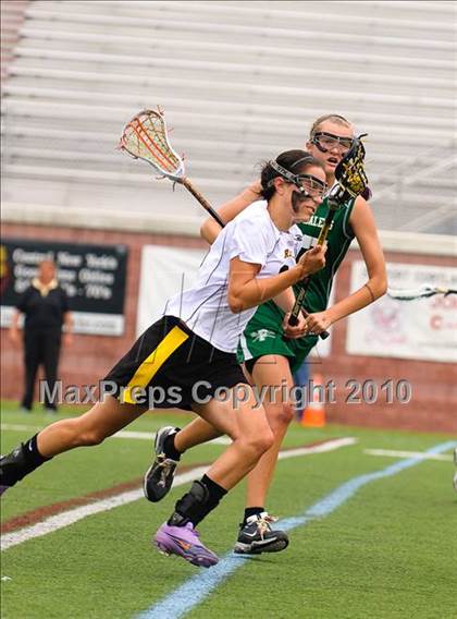 Thumbnail 2 in Lakeland-Panas vs. Farmingdale (NYSPHSAA Class A Final) photogallery.