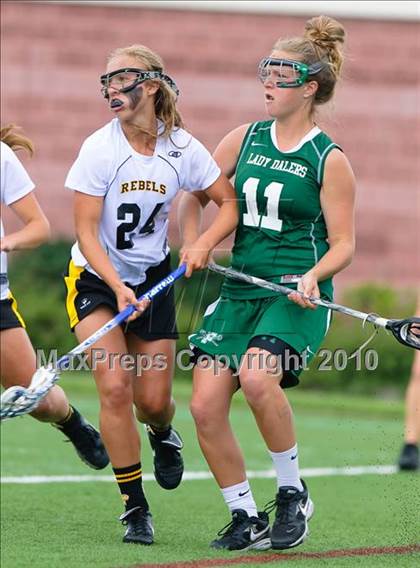 Thumbnail 3 in Lakeland-Panas vs. Farmingdale (NYSPHSAA Class A Final) photogallery.