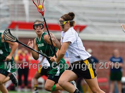 Thumbnail 2 in Lakeland-Panas vs. Farmingdale (NYSPHSAA Class A Final) photogallery.