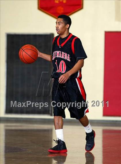 Thumbnail 2 in Etiwanda vs. Loyola (Fairfax State Preview Classic) photogallery.