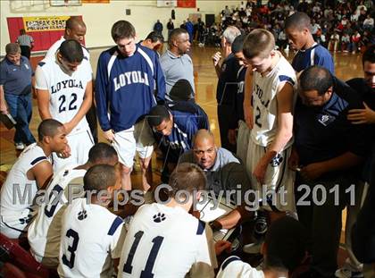 Thumbnail 3 in Etiwanda vs. Loyola (Fairfax State Preview Classic) photogallery.