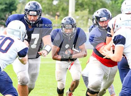 Thumbnail 3 in Springstead vs Fivay (Scrimmage)  photogallery.
