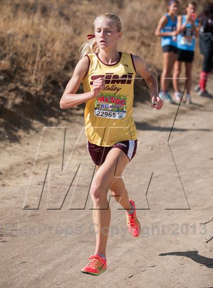 Thumbnail 2 in Mount Sac Invitational (Girls Team Sweepstakes) photogallery.