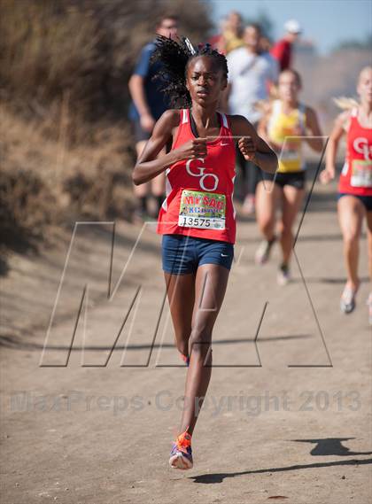 Thumbnail 3 in Mount Sac Invitational (Girls Team Sweepstakes) photogallery.