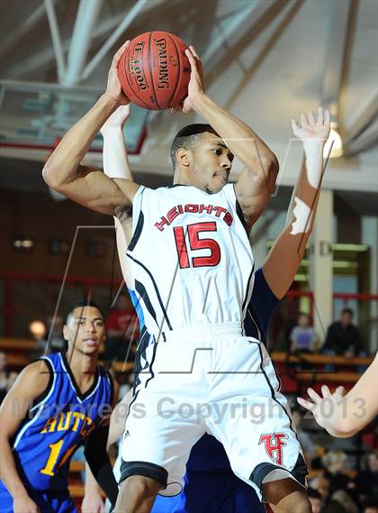 Thumbnail 2 in Wichita Heights vs. Hutchinson (McPherson Invitational) photogallery.