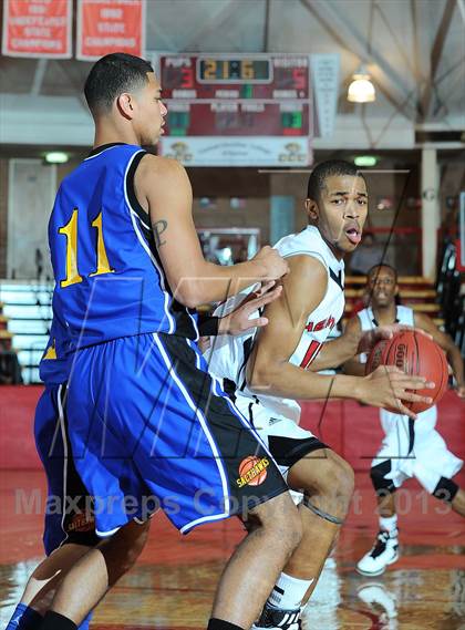 Thumbnail 2 in Wichita Heights vs. Hutchinson (McPherson Invitational) photogallery.