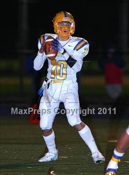 Thumbnail 3 in Rutherford vs. Lyndhurst (NJSIAA North 2 Group 1 Playoffs) photogallery.