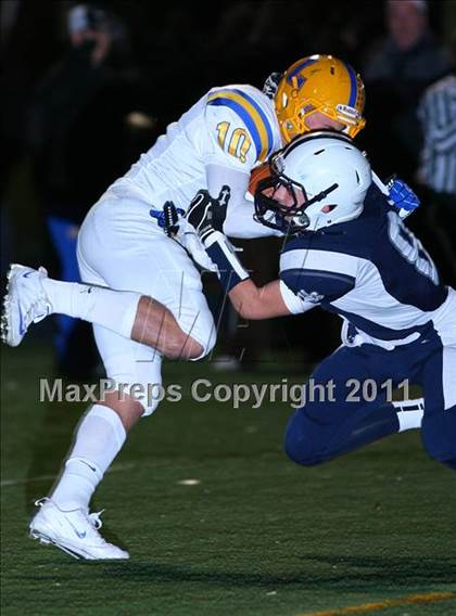 Thumbnail 1 in Rutherford vs. Lyndhurst (NJSIAA North 2 Group 1 Playoffs) photogallery.