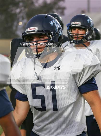 Thumbnail 3 in Downey @ Enochs photogallery.