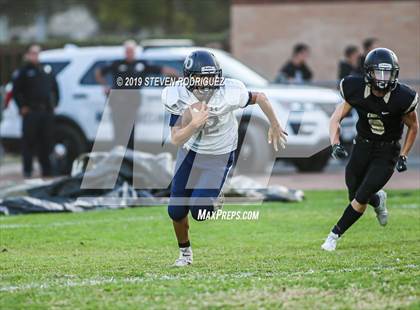 Thumbnail 2 in Downey @ Enochs photogallery.