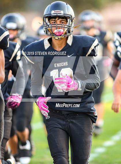 Thumbnail 2 in Downey @ Enochs photogallery.