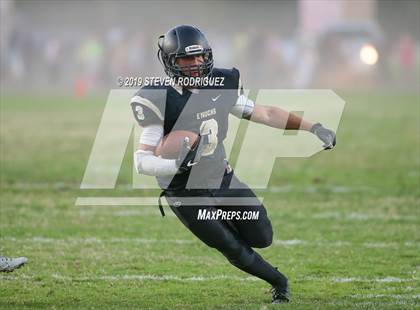 Thumbnail 2 in Downey @ Enochs photogallery.