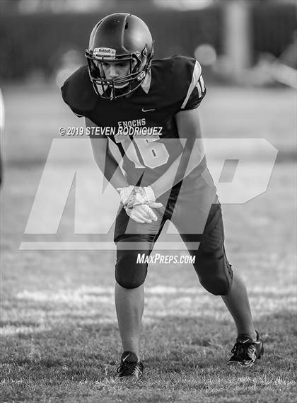 Thumbnail 3 in Downey @ Enochs photogallery.