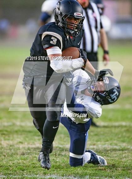 Thumbnail 2 in Downey @ Enochs photogallery.