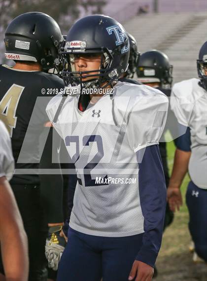 Thumbnail 1 in Downey @ Enochs photogallery.