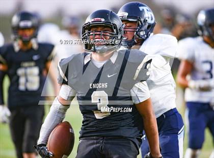 Thumbnail 2 in Downey @ Enochs photogallery.