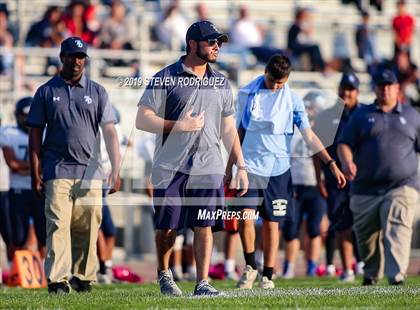 Thumbnail 2 in Downey @ Enochs photogallery.