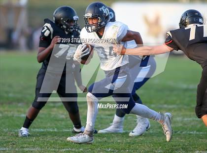 Thumbnail 3 in Downey @ Enochs photogallery.