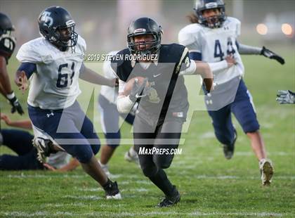 Thumbnail 2 in Downey @ Enochs photogallery.