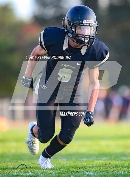 Thumbnail 2 in Downey @ Enochs photogallery.