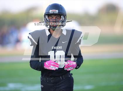 Thumbnail 1 in Downey @ Enochs photogallery.