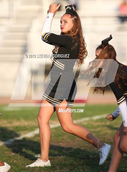 Thumbnail 2 in Downey @ Enochs photogallery.