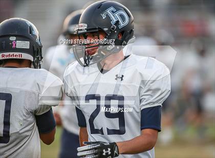 Thumbnail 2 in Downey @ Enochs photogallery.