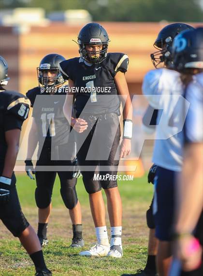 Thumbnail 2 in Downey @ Enochs photogallery.