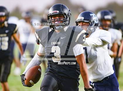 Thumbnail 3 in Downey @ Enochs photogallery.