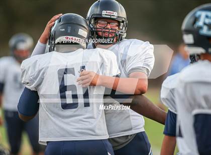 Thumbnail 3 in Downey @ Enochs photogallery.