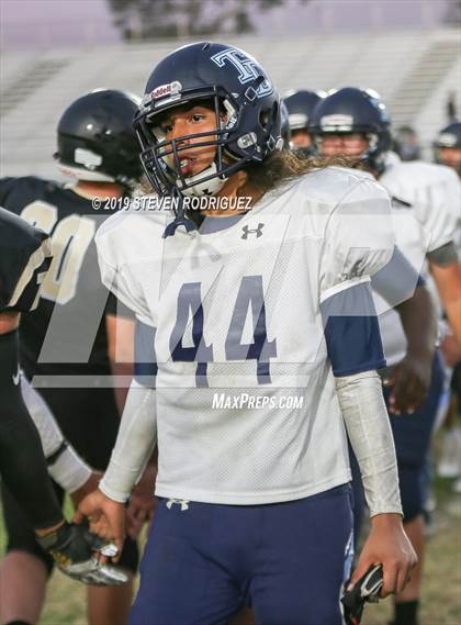 Thumbnail 2 in Downey @ Enochs photogallery.