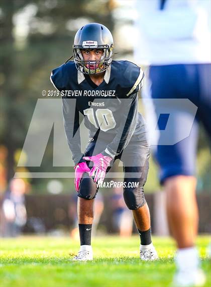 Thumbnail 2 in Downey @ Enochs photogallery.