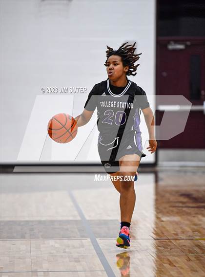 Thumbnail 1 in College Station vs Georgetown (UIL 5A Reg III Area Playoff) photogallery.