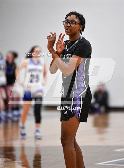 Thumbnail 2 in College Station vs Georgetown (UIL 5A Reg III Area Playoff) photogallery.