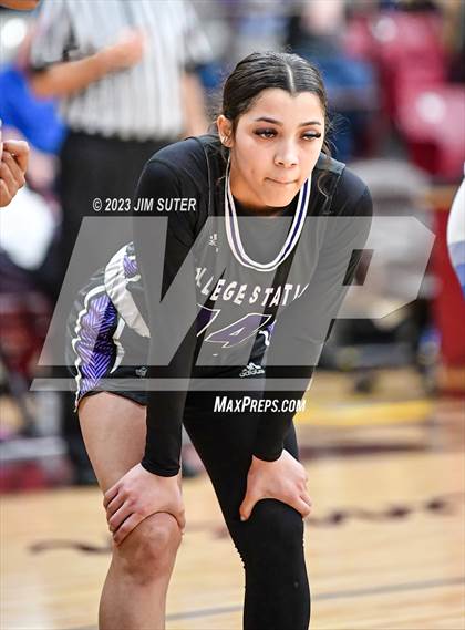 Thumbnail 3 in College Station vs Georgetown (UIL 5A Reg III Area Playoff) photogallery.