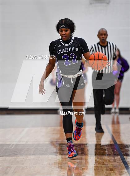 Thumbnail 2 in College Station vs Georgetown (UIL 5A Reg III Area Playoff) photogallery.