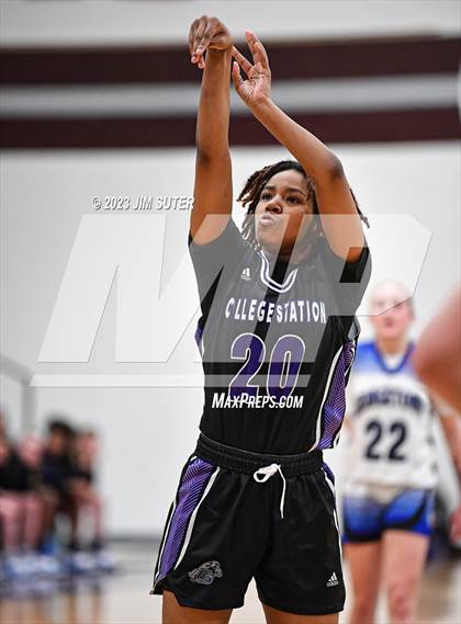 Thumbnail 3 in College Station vs Georgetown (UIL 5A Reg III Area Playoff) photogallery.