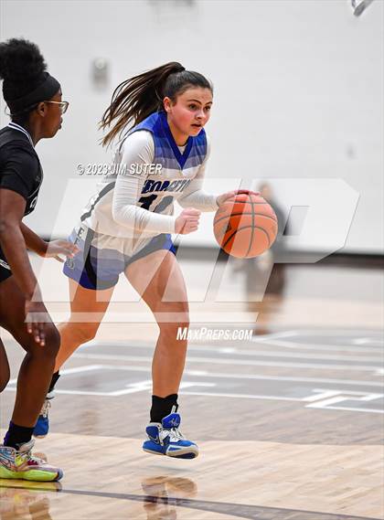 Thumbnail 1 in College Station vs Georgetown (UIL 5A Reg III Area Playoff) photogallery.