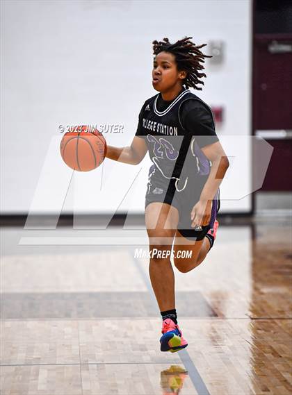 Thumbnail 2 in College Station vs Georgetown (UIL 5A Reg III Area Playoff) photogallery.