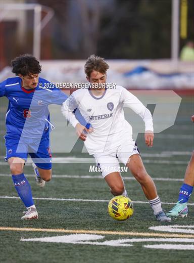 null - Photo 01