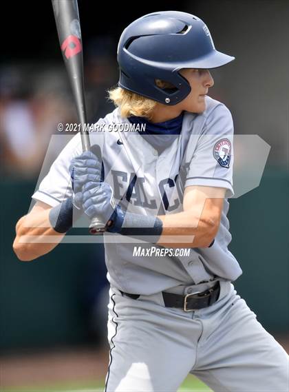 Thumbnail 2 in Tompkins vs Strake Jesuit (UIL 6A Regional Semifinal Playoff -Game 3) photogallery.