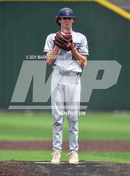 Thumbnail 1 in Tompkins vs Strake Jesuit (UIL 6A Regional Semifinal Playoff -Game 3) photogallery.