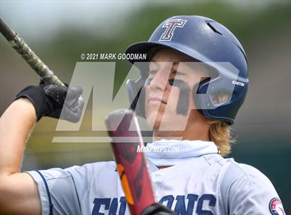Thumbnail 2 in Tompkins vs Strake Jesuit (UIL 6A Regional Semifinal Playoff -Game 3) photogallery.