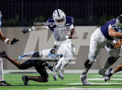 Thumbnail 1 in Seguin @ Walnut Grove (UIL 5A D2 Football Bi-District) photogallery.