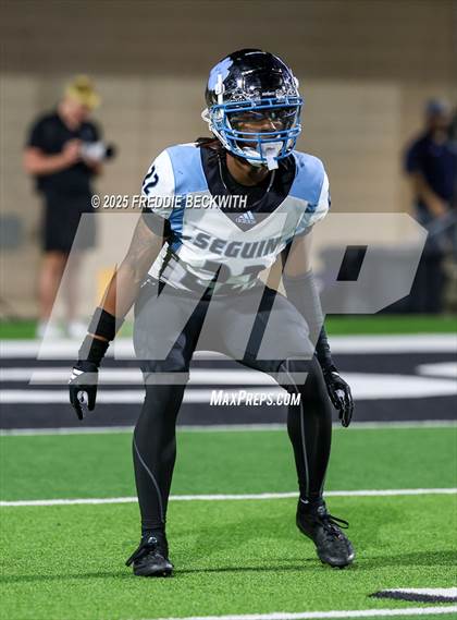 Thumbnail 1 in Seguin @ Walnut Grove (UIL 5A D2 Football Bi-District) photogallery.