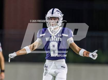 Thumbnail 1 in Seguin @ Walnut Grove (UIL 5A D2 Football Bi-District) photogallery.