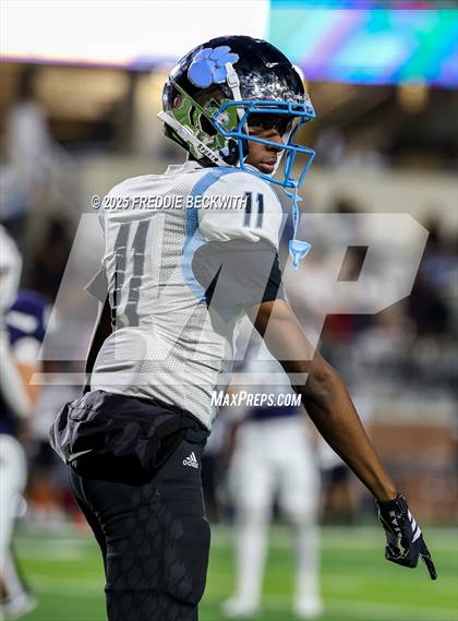 Thumbnail 2 in Seguin @ Walnut Grove (UIL 5A D2 Football Bi-District) photogallery.