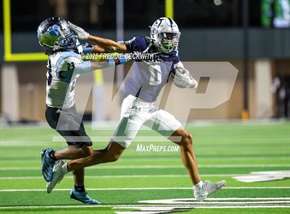 Thumbnail 3 in Seguin @ Walnut Grove (UIL 5A D2 Football Bi-District) photogallery.