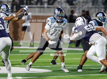 Thumbnail 3 in Seguin @ Walnut Grove (UIL 5A D2 Football Bi-District) photogallery.